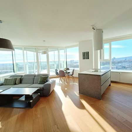 Sag Panorama Apartment 3 Rooms 19Th Floor Great View Free Parking Братислава Екстериор снимка