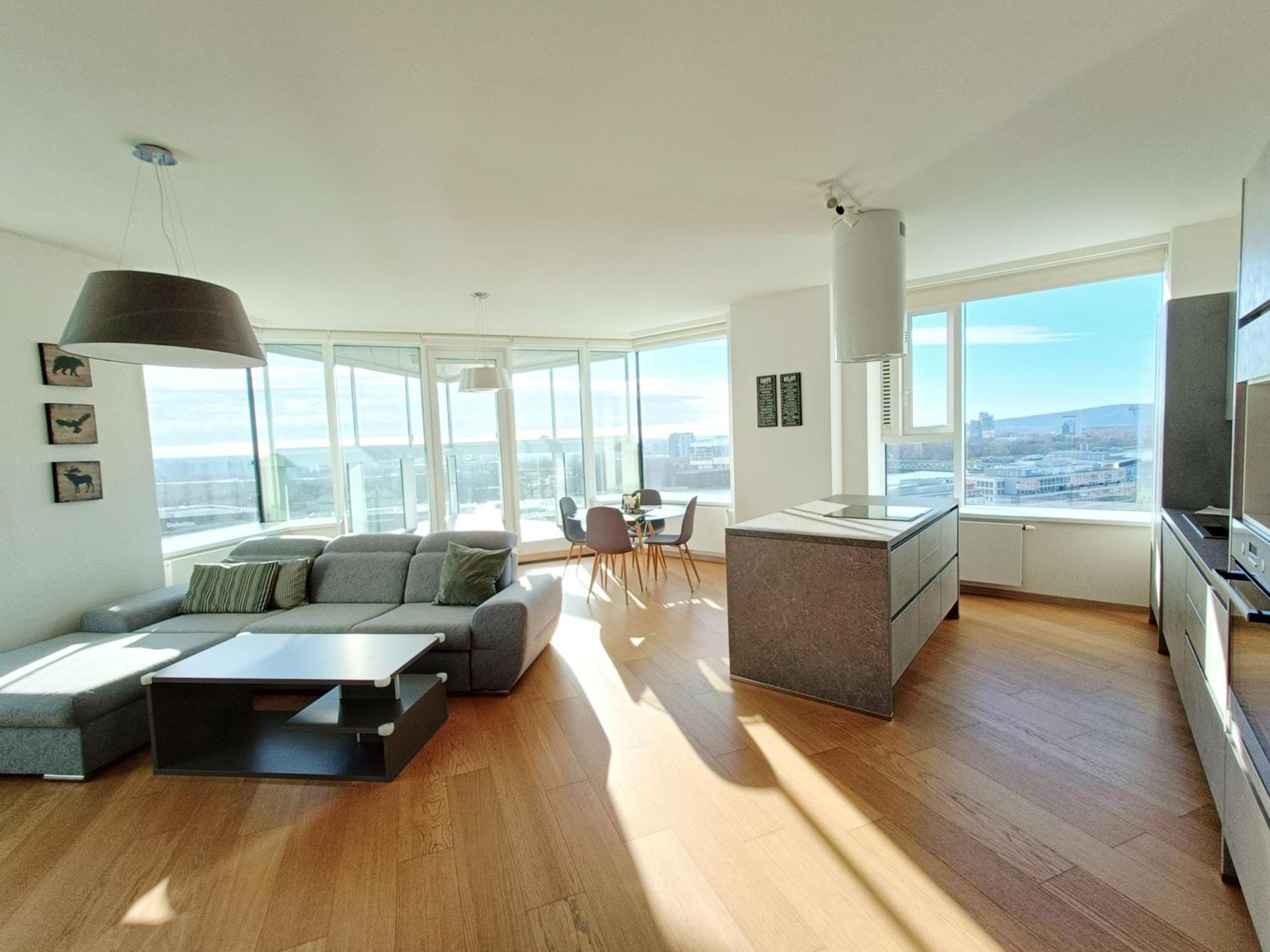 Sag Panorama Apartment 3 Rooms 19Th Floor Great View Free Parking Братислава Екстериор снимка